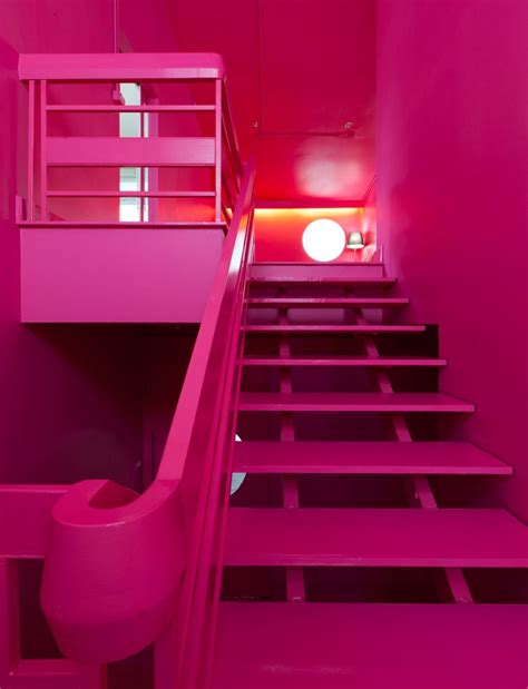 Bangkock University Stair Could Not Resist Pink Decor