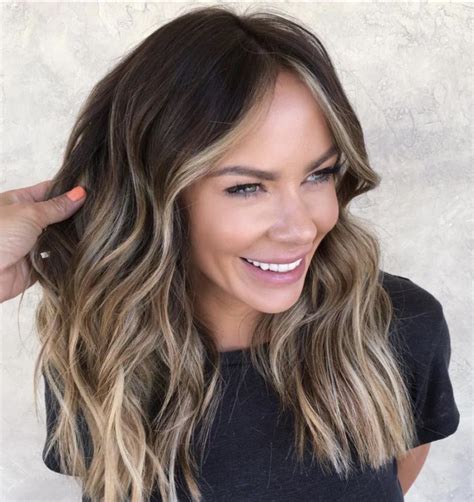 20 The Most Flattering Mid Length Brown Hairstyles Of 2020 Hairstyle
