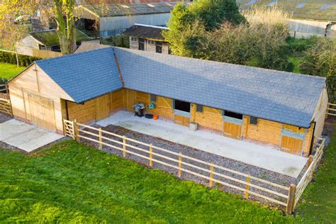 How To Build A Stable For Horses Builders Villa
