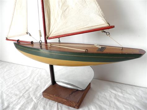 Clyde Model Dockyard Pond Yacht In Original Nr Mint Condition Sold Pond Yacht Antiques