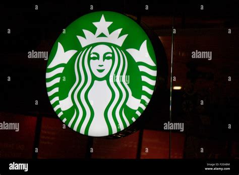 Starbucks Signage Cafe Logo Hi Res Stock Photography And Images Alamy
