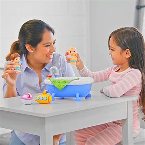 Cocomelon Musical Bathtime Playset Plays Clips Of The ‘bath Song