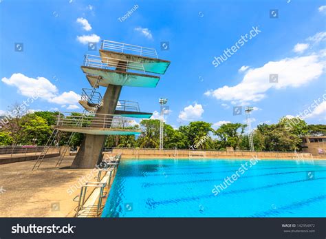 High Diving Board Public Swimming Pool Stock Photo Edit Now 142354972