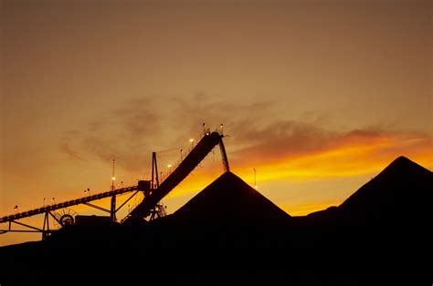Glencore Scraps 13 Billion Australian Coal Project Miningcom