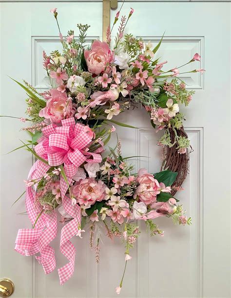 10 Front Door Wreaths For Spring