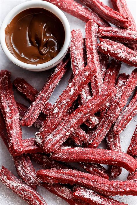 Calentar el aceite a fuego medio, conformar un churro y freír a lo largo de tres minutos. The Best Red Velvet Churros (Baked) + VIDEO! - Cafe ...