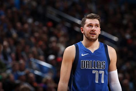 He was the third overall pick by the atlanta hawks in the 2018 nba draft. Luka Doncic: " Sempre pensei que ia para os ..." - NBA ...