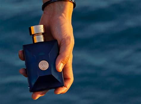 Ripley EDT VERSACE DYLAN BLUE PARA HOMBRE 100 ML