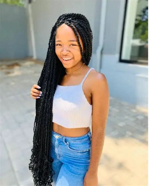 Nonka From Uzalo Left Everyone Speechless After Showing Off Her Beautiful Pictures Style You 7