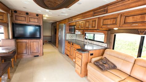 How To Find The Perfect Front Kitchen Fifth Wheel For You