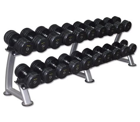 Recomiendo si son principiantes comenzar con mancuernas para acostumbrarse a los movimientos los primeros meses (2 o 3 meses). Estante mancuernas con patas curvadas y ovaladas color plata