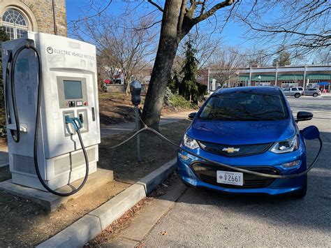 Longwood Rd & Roland Ave Parking | Baltimore, MD | EV Station
