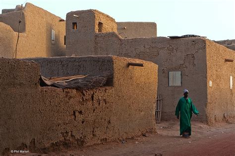 Architecture Of The African Sahel Adobe Mud Houses In Djenne Mali