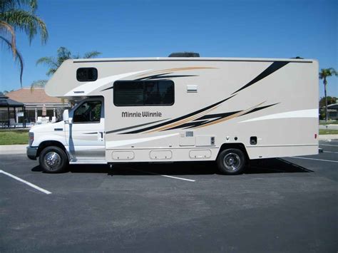 2015 used winnebago minnie winnie 25b class c in california ca