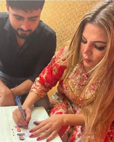 Rakhi Sawant Got Married To Adil Durrani Months Ago Managed To Hide It