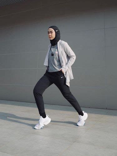 8 Inspirasi Style Hijab Untuk Olahraga Dari Selebgram