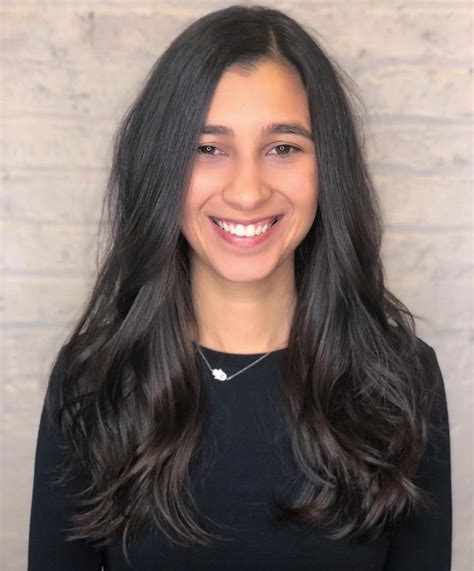Haircut For Round Face And Thin Hair Indian - Wavy Haircut