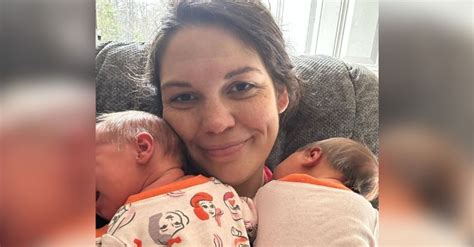 woman with two uteruses welcomes twins born from different wombs