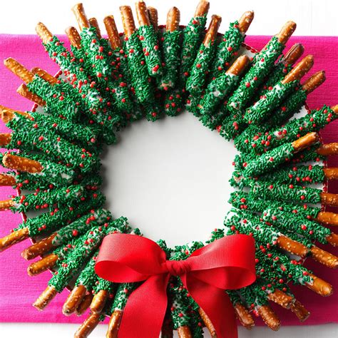 Mix in the peppermint extract. Chocolate-Dipped Pretzel Wreath Recipe | Taste of Home