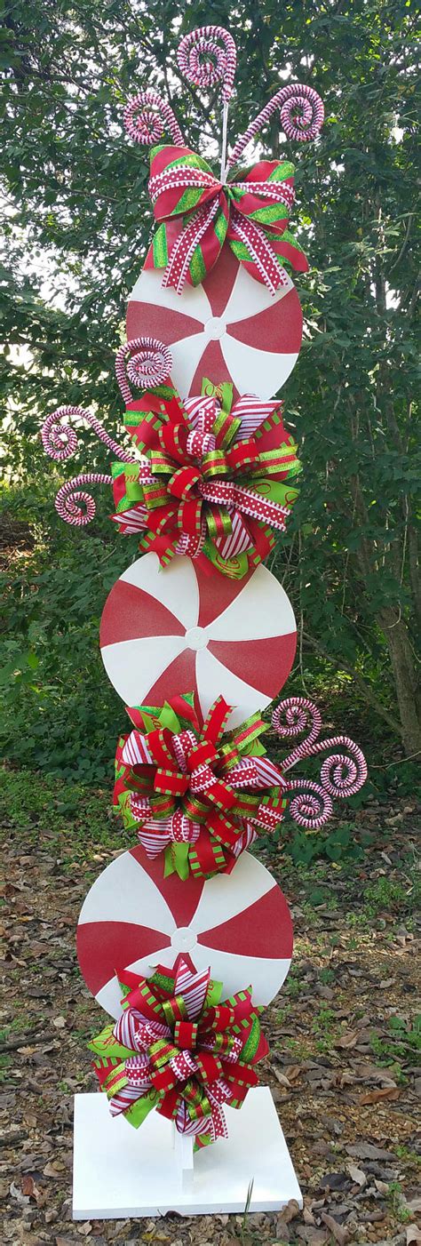 When all the peppermints are glued, add a ring of red hots to fill some white space. Peppermint Stand Tutorial, Candy Cane Tutorial, Decor ...