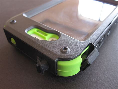 Review Trident Case Kraken Ams Case For Iphone 44s Ilounge