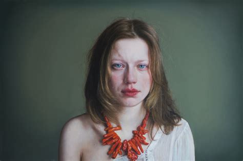 Introspective And Emotional Photo Realism Portraits By Viktoria Savenkova
