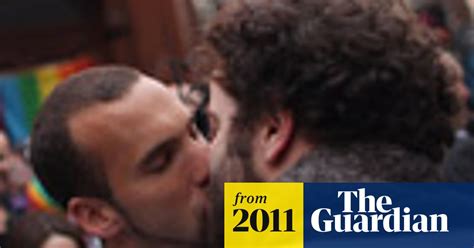 Gay Kiss In Anti Bullying Musical Sparks Walkout At Us High School