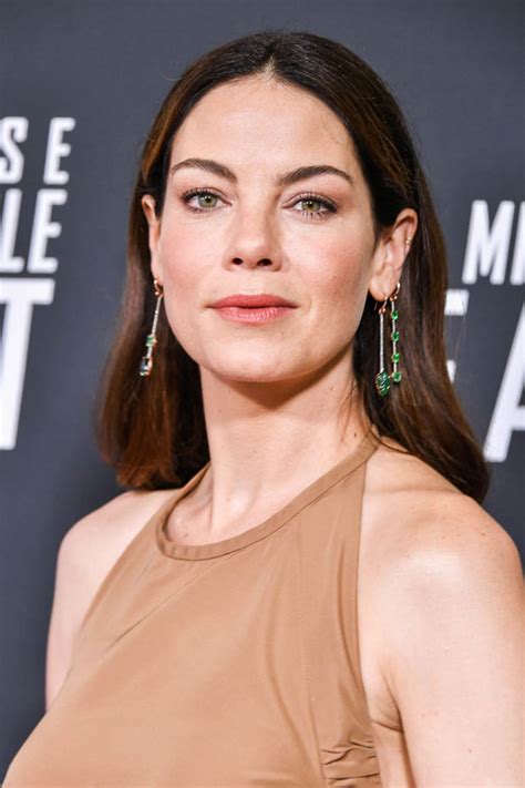 Michelle Monaghan 2015 Critics Choice Movie Awards Red Carpet