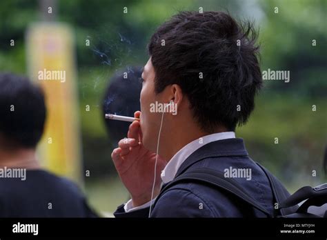 Smoking Designated Area Japan Hi Res Stock Photography And Images Alamy