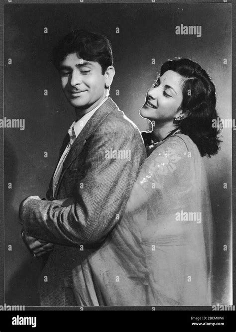 Inglés Actores Hindi Raj Kapoor Y Nargis En 1950 19401950