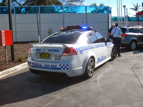 Aussie Old Parked Cars 2013 Holden Vf Commodore Ss Nsw Police