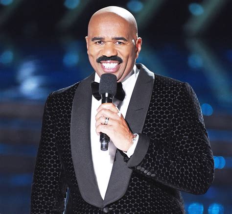 Steve harvey is your destination for america's favorite entertainer steve harvey, from his best selling books and top rated radio and tv shows to to his inspirational conferences and his global. Steve Harvey Felt Vindicated by Oscars Snafu: I Celebrated