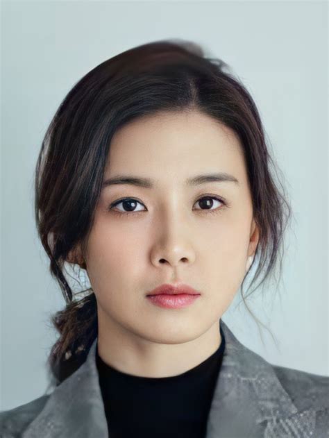 At the premiere of the drama on. Lee Bo Young (이보영) - MyDramaList