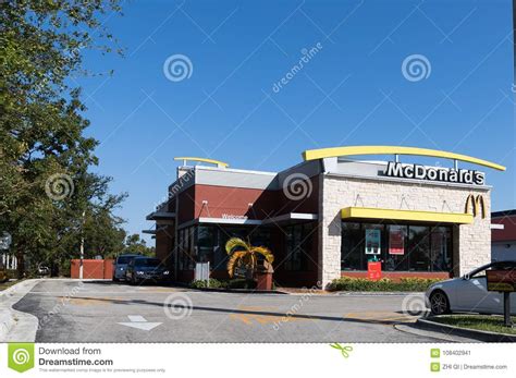 Additionally, there are 172 locations that have fast food catering in los angeles like subway , and el pollo loco for when you have a large party to feed at your home or office. McDonald`s Fast Food Restaurant With Drive Through And 24 ...