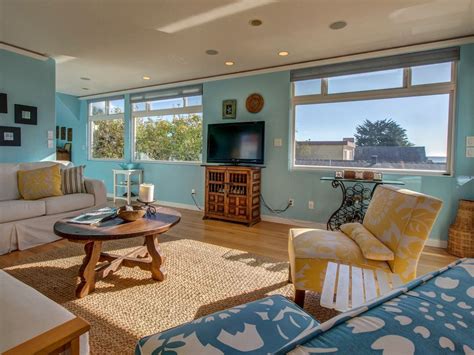 Maybe you would like to learn more about one of these? House, 2 Bedrooms, 2 Baths, Sleeps 8 (4 adults) - $255 avg ...