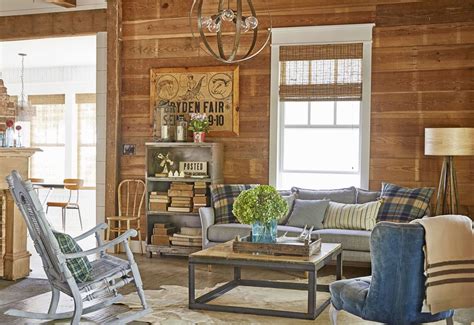 The Inside Of This Texas Farmhouse Will Take Your Breath Away Country