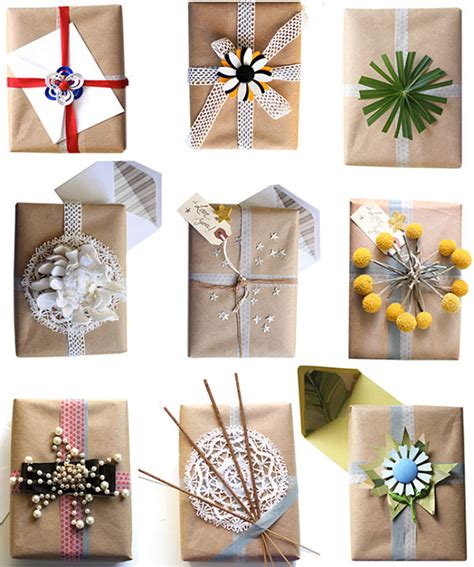 One of many gift wrapping ideas or easy tips is to simply place a centred paper fan on your gift. Stylish Holiday Gift Wrap Ideas