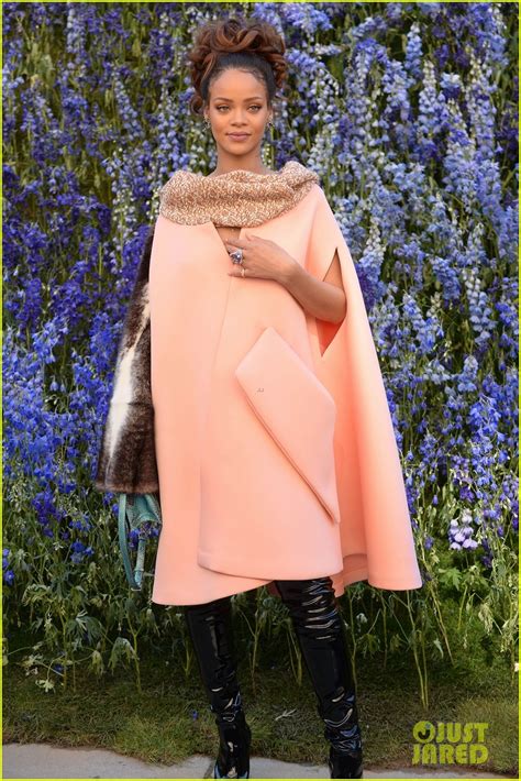 Rihanna Stuns In Over Sized Pink Coat At Dior Pfw Show Photo 3475770