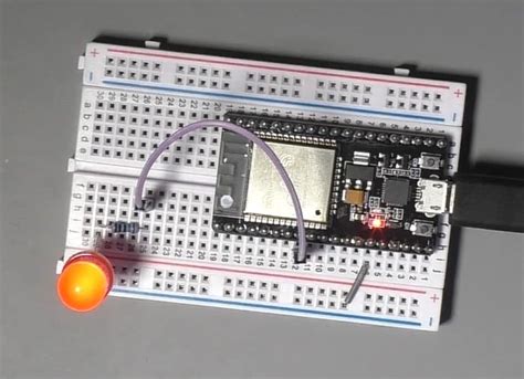 A Simple Esp32 Project Blink An Led With A Digital Output Pin