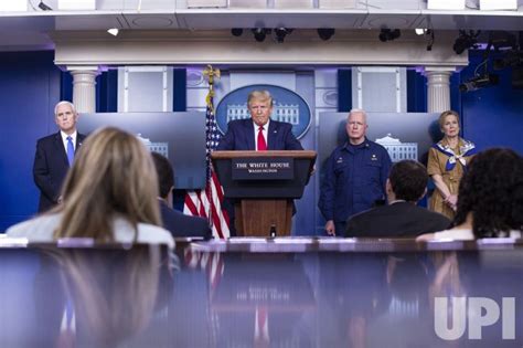 Photo President Trump And The Coronavirus Task Force Hold A Briefing