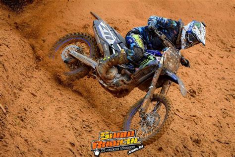 Líder Do Brasileiro De Motocross Yamaha Quer Garantir Títulos Na