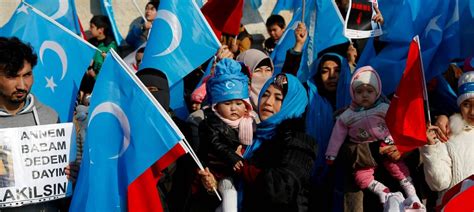Bei der faz finden sie aktuelle news und videos zur situation der ethnie in der volksrepublik. Uiguren Frankfurt Demo