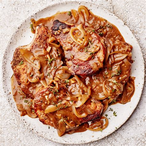 Smothered Pork Chops In Potlikker Gravy Recipe Bon Appétit