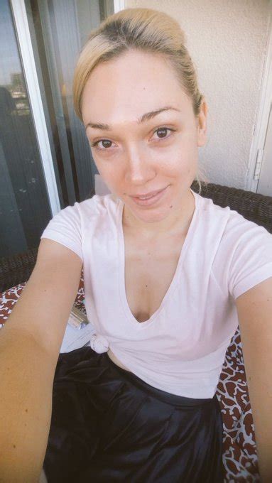 Tw Pornstars Lily Labeau Pictures And Videos From Twitter