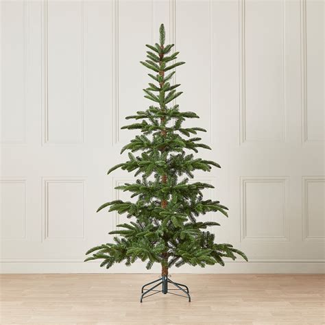 Nobilis Fir Artificial Christmas Tree