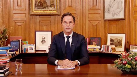 Ruim 7,8 miljoen mensen hebben gisteravond gekeken naar de persconferentie van premier mark rutte over de nieuwe coronamaatregelen. Mark Rutte breekt alle records: 8,4 miljoen kijkers voor ...