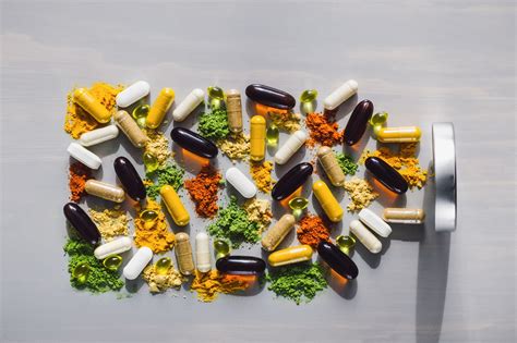 View links to resources on folic acid supplementation. Vitamins, Minerals and Antioxidants (Oh, My!) - NatureWise ...