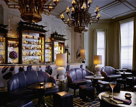 Check Into Satu Bar Hotel Paling Bergaya Di London