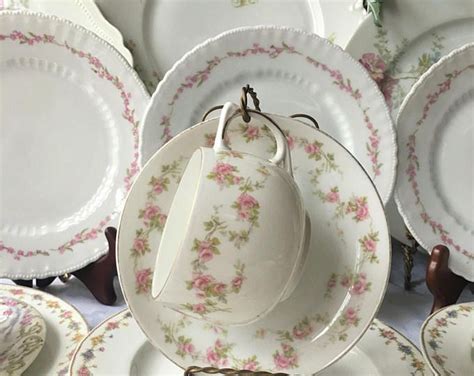 Vintage Mismatched Dinnerware Set For 6 Shabby Chic 36 Pieces Etsy