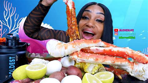 Seafood Boil Huge King Crab Legs Mukbang By Bloveslife YouTube